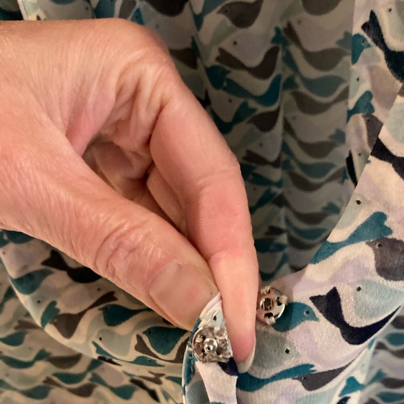 Cabi sheer tweet bird wrap shell - Picture 5 of 10